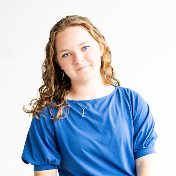 Meet the Posher Other - Meet your Posher, Grace
